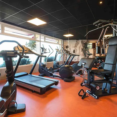 Hotel Ibis Centre 3*