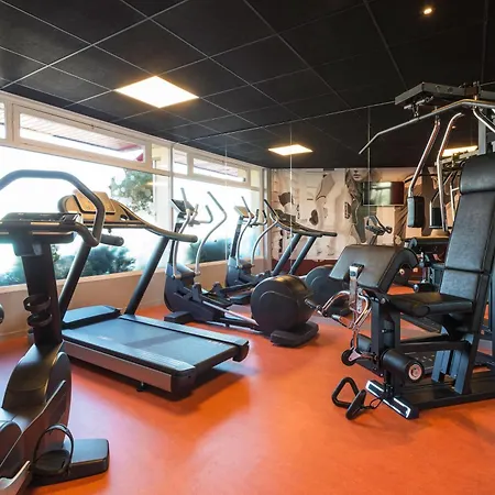 מלון Ibis Centre 3*
