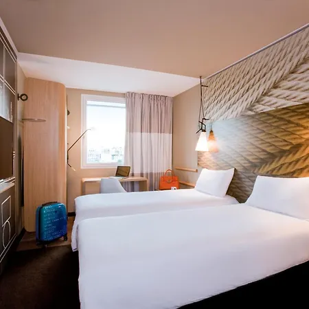 Ibis Centre מלון 3*